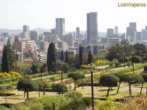 Vista parcial de la ciudad de Pretoria desde la colina del parlamento - Sud Africa