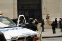 Fuerzas de seguridad frente al ayuntamiento y la Bolsa - Nueva York
Police forces guarding the Federal Hall and Wall Street - New York