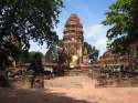 Ayutthaya in its glory have three palaces and over 400 magni