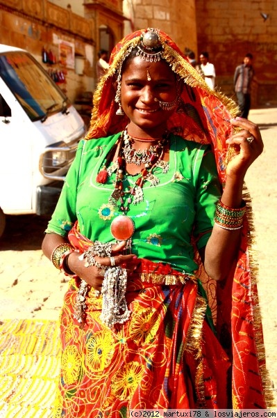 MUJER RAJASTHANI