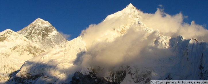 Vista desde campo base del monte Everest