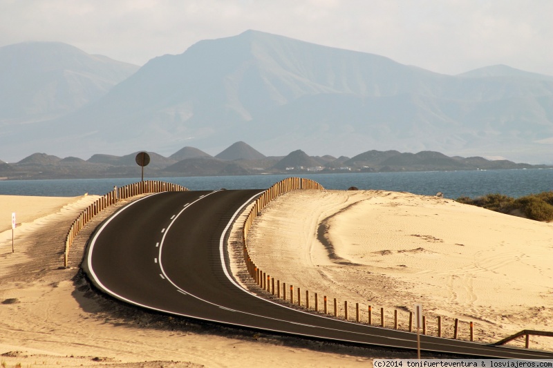 Carretera Dunas de Corralejo