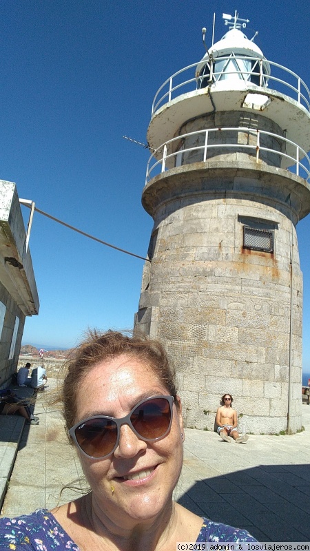 subiendo al faro de la isla del faro